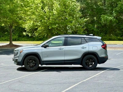 2024 GMC Terrain AT4