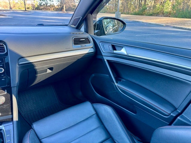 2019 Volkswagen Golf GTI 2.0T SE