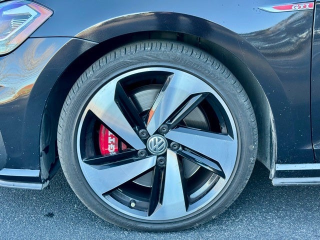 2019 Volkswagen Golf GTI 2.0T SE