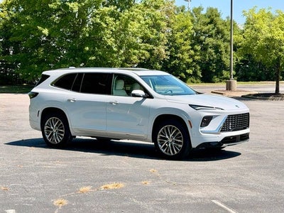 2026 Buick Enclave Avenir