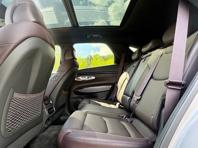 2024 Genesis GV70 2.5T