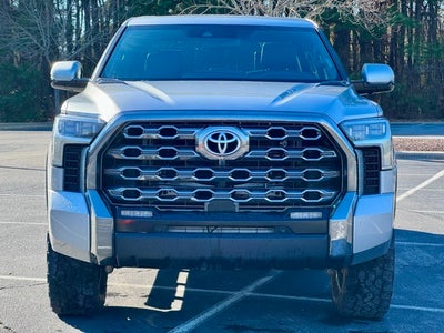 2024 Toyota Tundra Hybrid Platinum