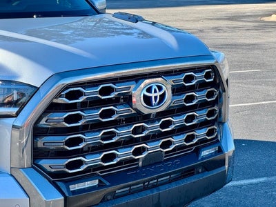 2024 Toyota Tundra Hybrid Platinum