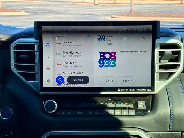 2024 Toyota Tundra Hybrid Platinum