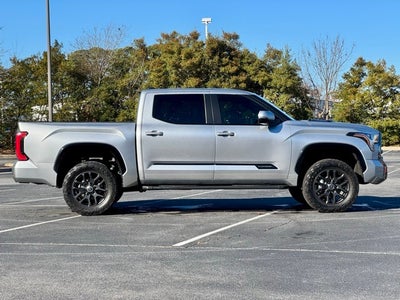 2024 Toyota Tundra Hybrid Platinum