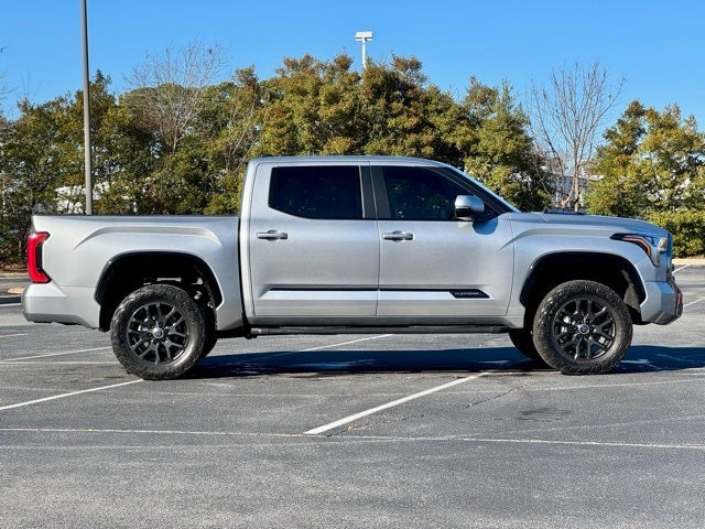 2024 Toyota Tundra Hybrid Platinum