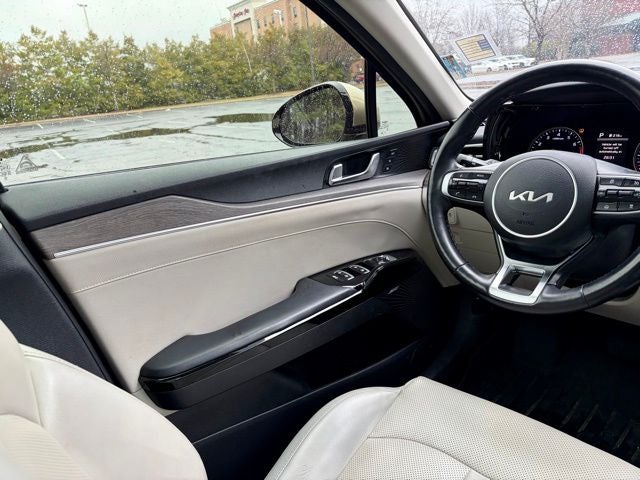 2022 Kia K5 EX