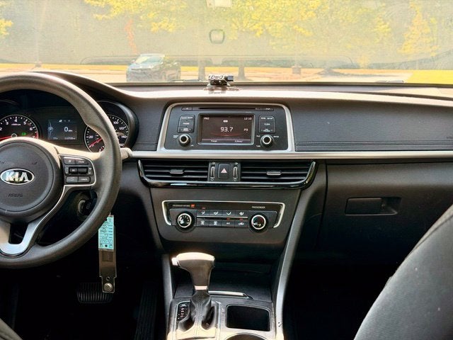 2017 Kia Optima LX