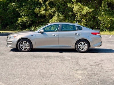 2017 Kia Optima LX