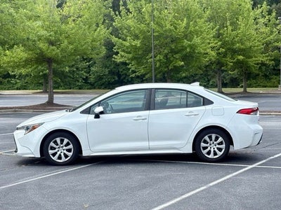 2022 Toyota Corolla LE