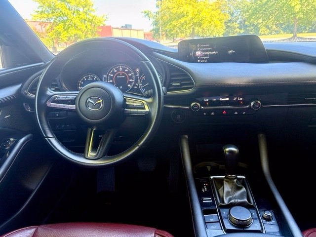 2023 Mazda Mazda3 2.5 S Carbon Edition