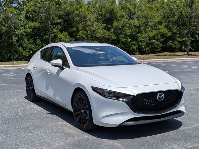 2026 Mazda CX-3 Premium MT 5-Door SKYACTIV's photo