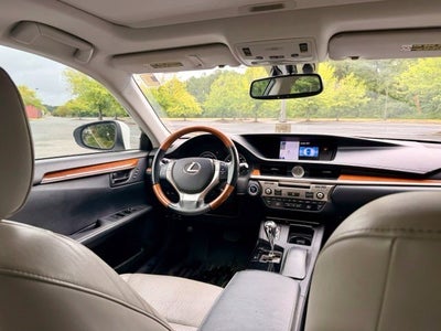 2013 Lexus ES 300h