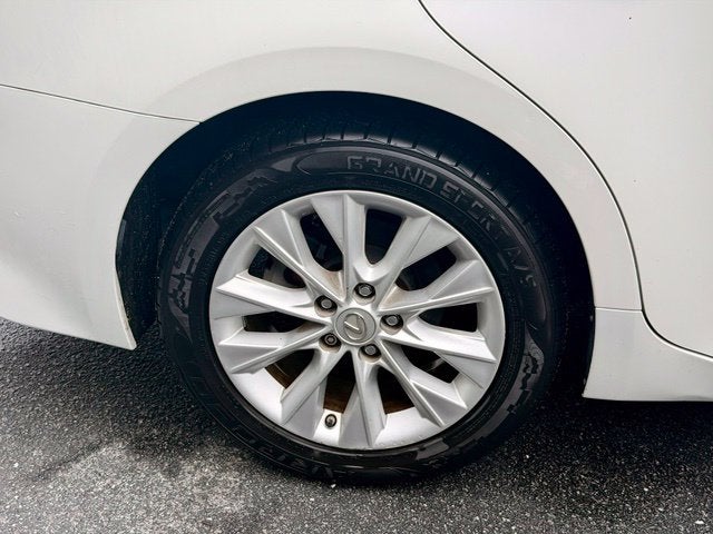 2013 Lexus ES 300h
