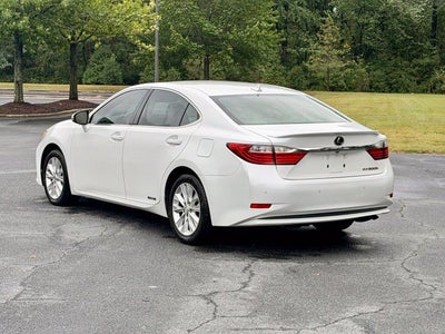 2013 Lexus ES 300h