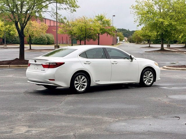 2013 Lexus ES 300h