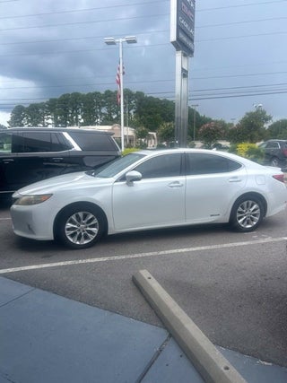 2013 Lexus ES 300h