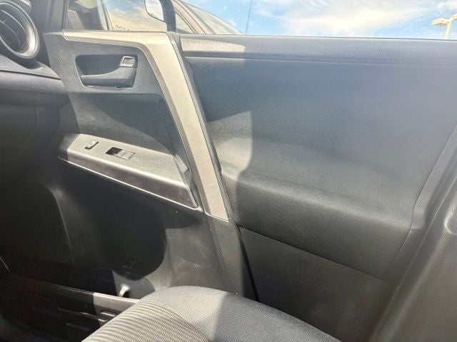 2016 Toyota RAV4 Base