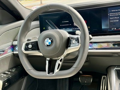2025 BMW 7 Series 740i