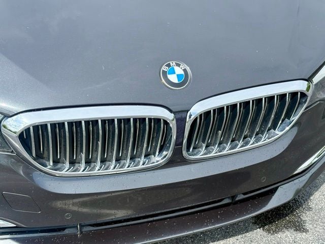 2018 BMW 5 Series 530i