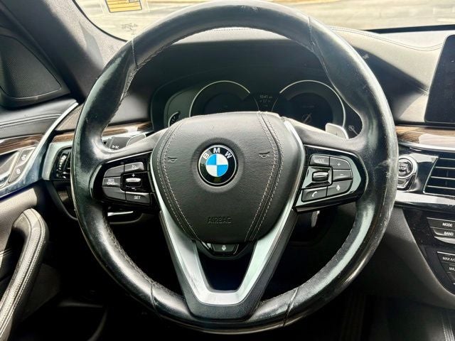 2018 BMW 5 Series 530i