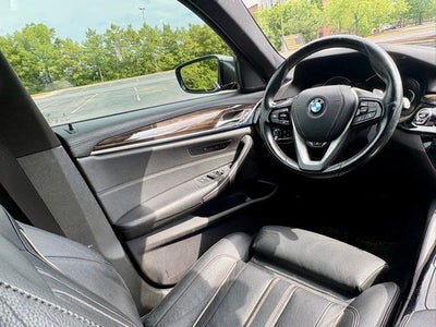 2018 BMW 5 Series 530i