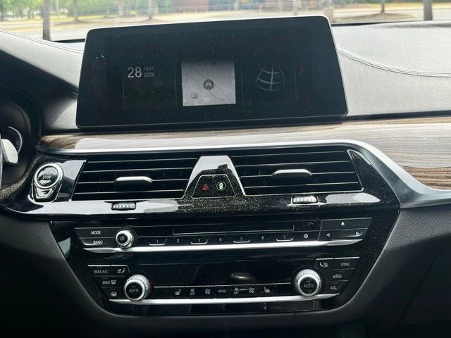 2018 BMW 5 Series 530i