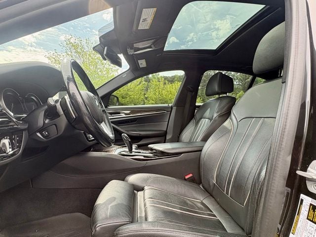 2018 BMW 5 Series 530i