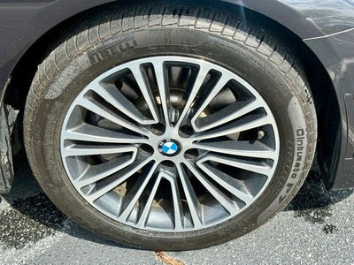 2018 BMW 5 Series 530i
