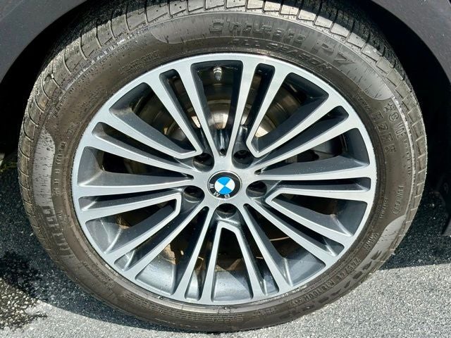 2018 BMW 5 Series 530i