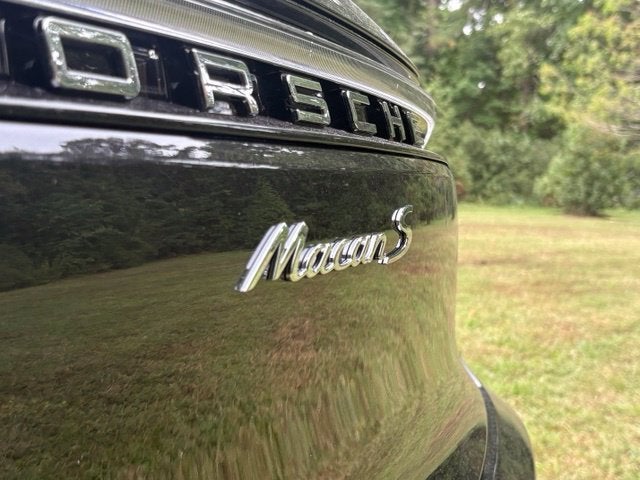 2022 Porsche Macan S
