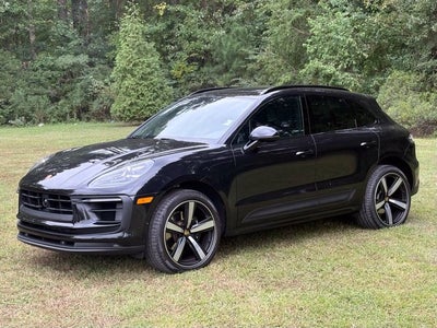 2022 Porsche Macan S