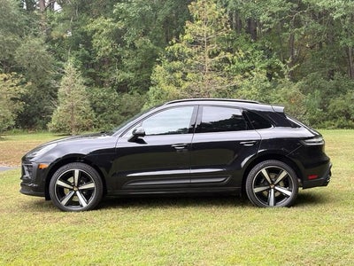 2022 Porsche Macan S
