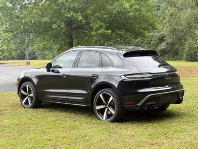 2022 Porsche Macan S