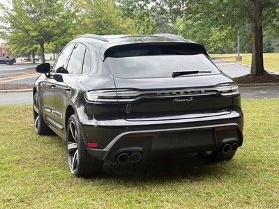 2022 Porsche Macan S