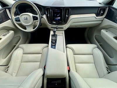 2021 Volvo XC60 T5 Inscription