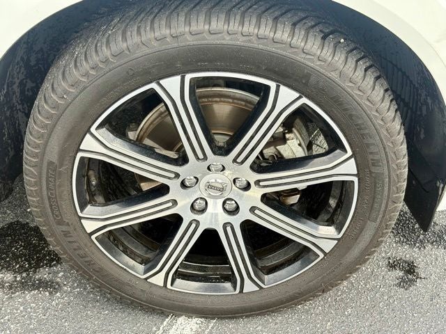 2021 Volvo XC60 T5 Inscription