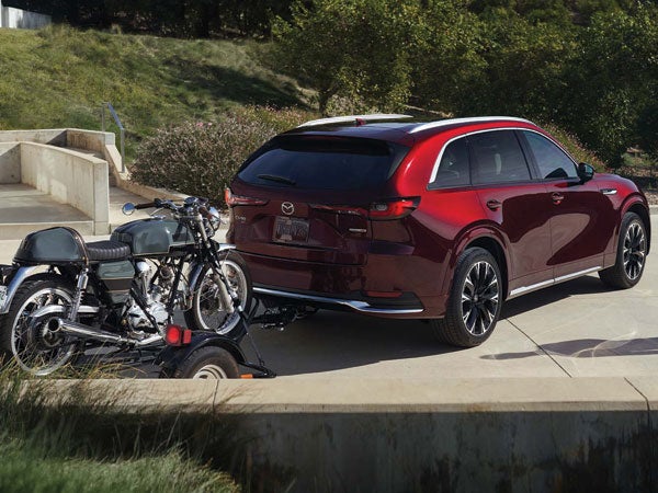 Brown & Wood Mazda in Greenville NC